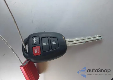 2017 Toyota Corolla Se z USA, uszkodzony, nr VIN 2T1BURHE6HC856051